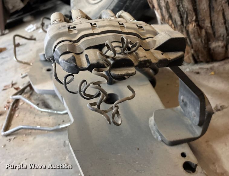 image for item ED2459 2015 New Holland TS6.120 MFWD tractor