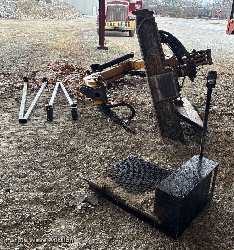 image for item ED2460 Alamo Industrial 50 PR side boom mower