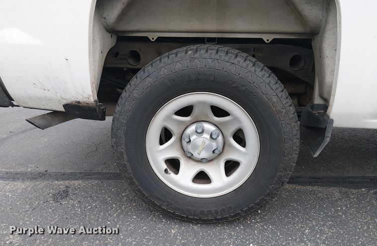 image for item EE5085 2017 Chevrolet Silverado 1500 Ext. Cab pickup truck