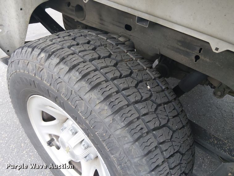 image for item EE5085 2017 Chevrolet Silverado 1500 Ext. Cab pickup truck