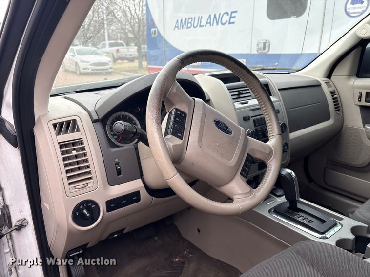 image for item EG8319 2009 Ford Escape SUV