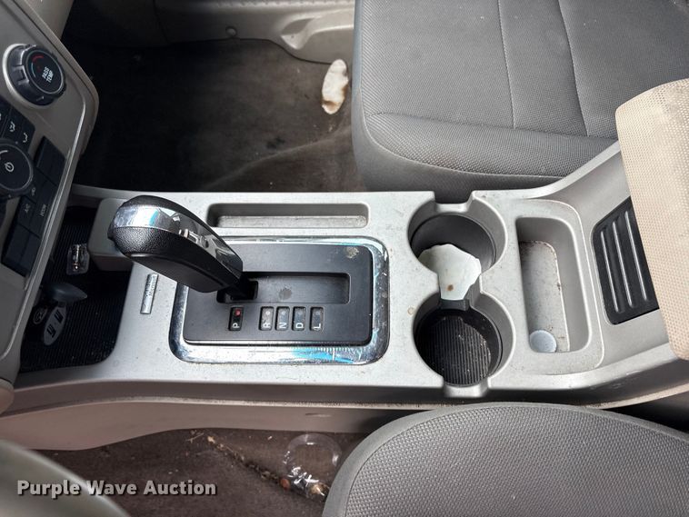 image for item EG8319 2009 Ford Escape SUV