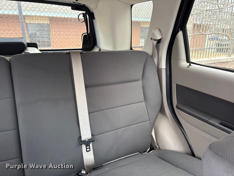 image for item EG8319 2009 Ford Escape SUV