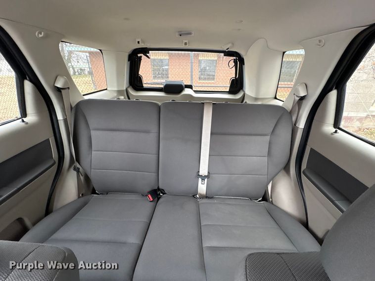 image for item EG8319 2009 Ford Escape SUV