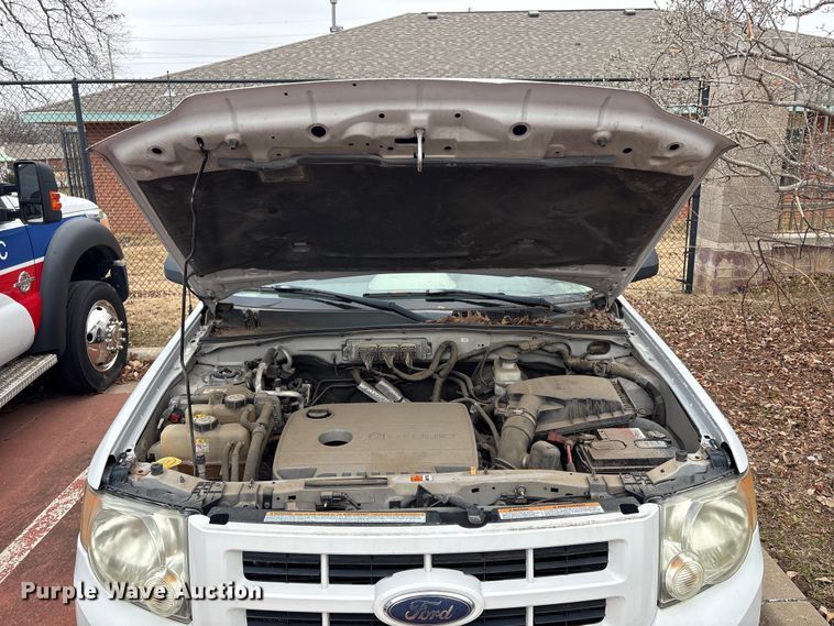 image for item EG8319 2009 Ford Escape SUV
