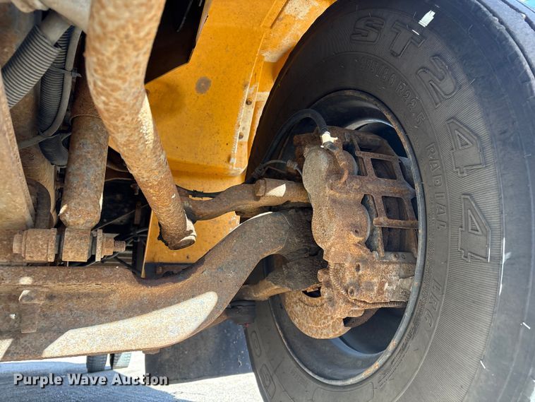 image for item EI5676 2012 IC PB105 school bus