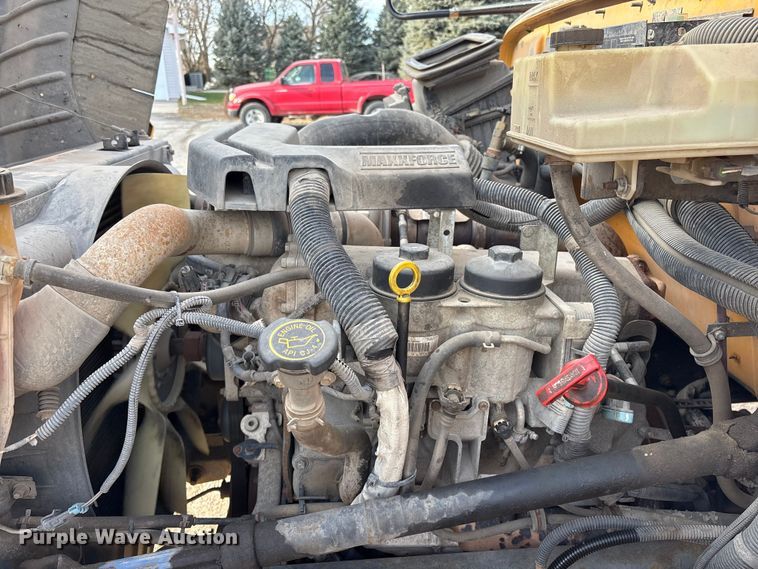 image for item EI5676 2012 IC PB105 school bus