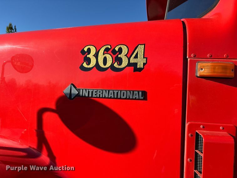 image for item EJ7571 1994 International 9300 tanker fire truck