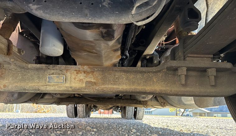 image for item EJ7571 1994 International 9300 tanker fire truck