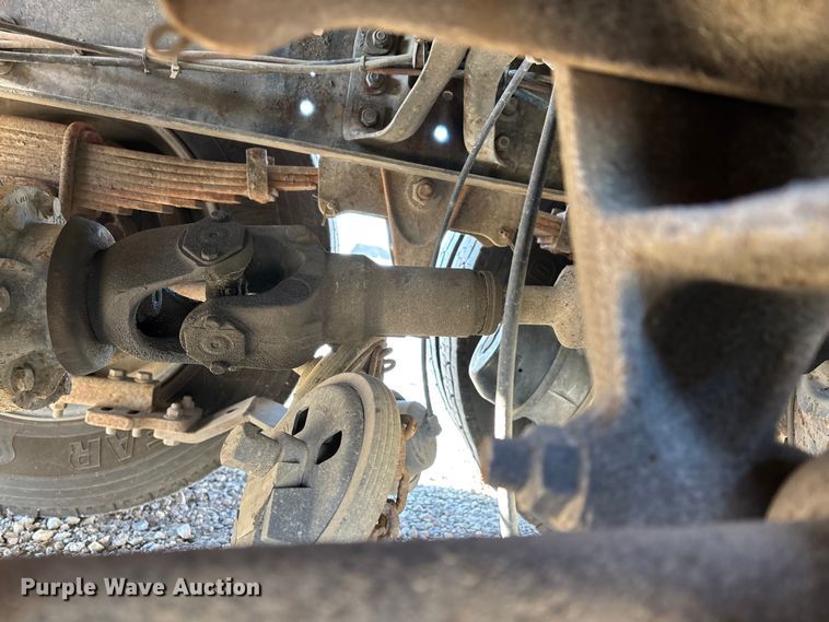 image for item EJ7571 1994 International 9300 tanker fire truck