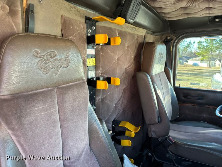 image for item EJ7571 1994 International 9300 tanker fire truck