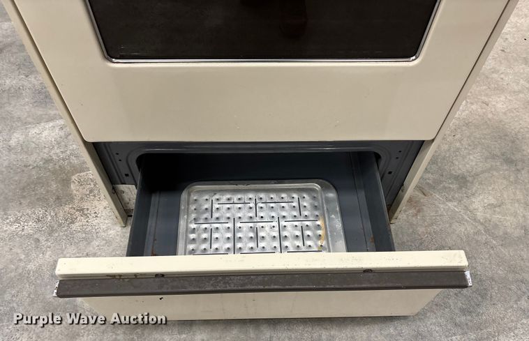 image for item EJ7770 Restaurant equipment