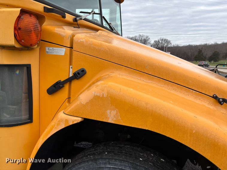 image for item EJ7773 2005 Blue Bird Bb Conventional school bus