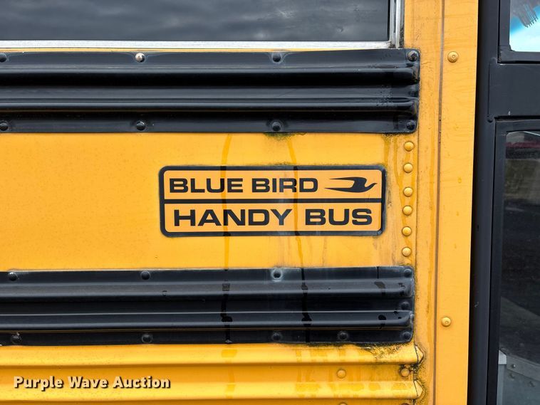 image for item EJ7773 2005 Blue Bird Bb Conventional school bus