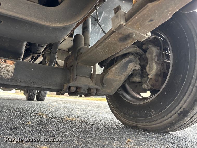 image for item EJ7773 2005 Blue Bird Bb Conventional school bus