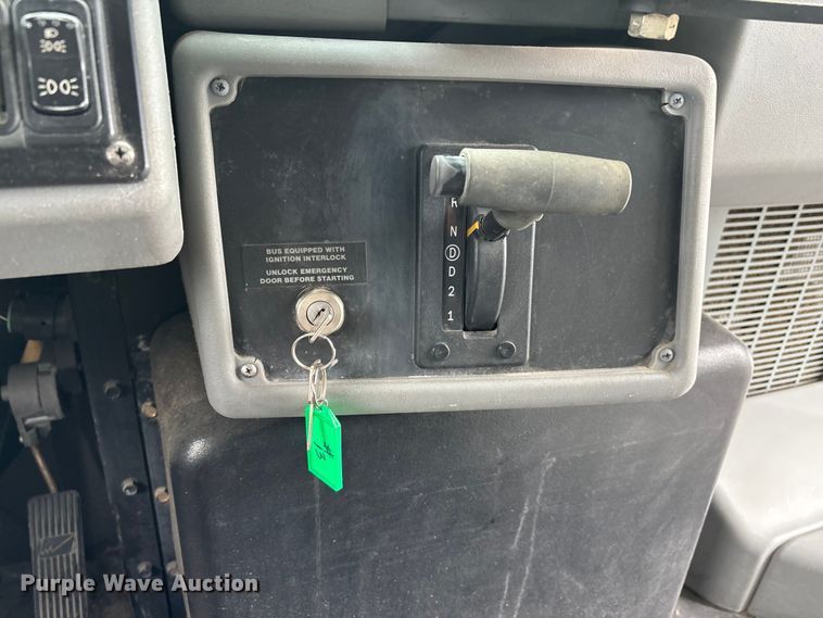 image for item EJ7773 2005 Blue Bird Bb Conventional school bus