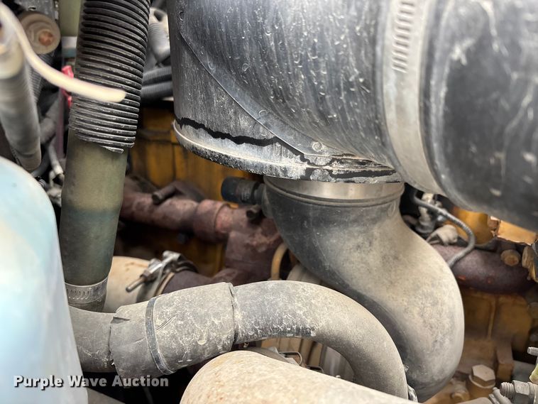 image for item EJ7773 2005 Blue Bird Bb Conventional school bus