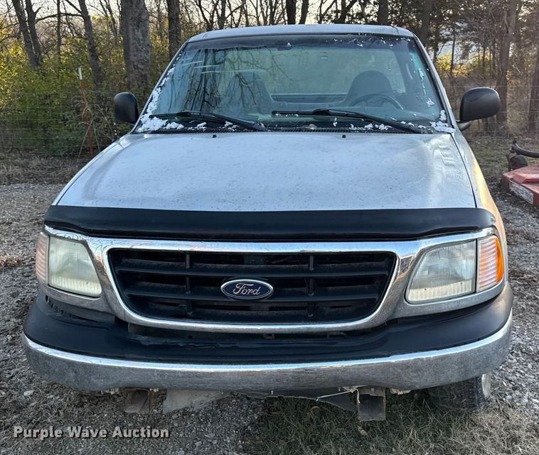 image for item EN0154 2002 Ford F150 pickup truck