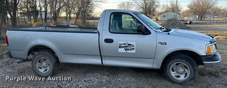 image for item EN0154 2002 Ford F150 pickup truck