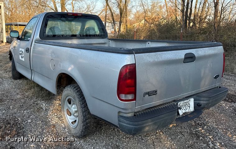 image for item EN0154 2002 Ford F150 pickup truck