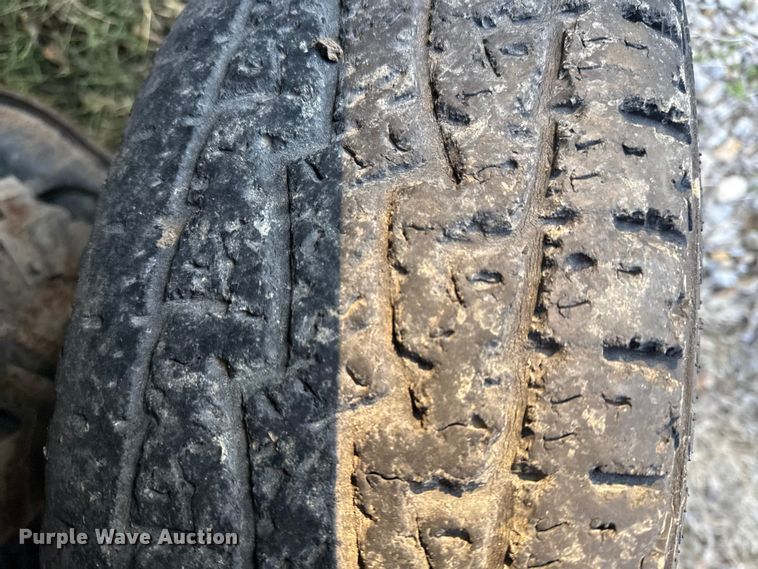 image for item EN0154 2002 Ford F150 pickup truck