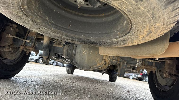 image for item EN0782 2016 Ford F250 Super Duty Crew Cab pickup truck