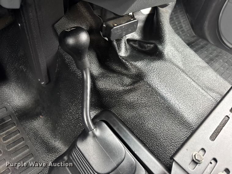 image for item EN0782 2016 Ford F250 Super Duty Crew Cab pickup truck