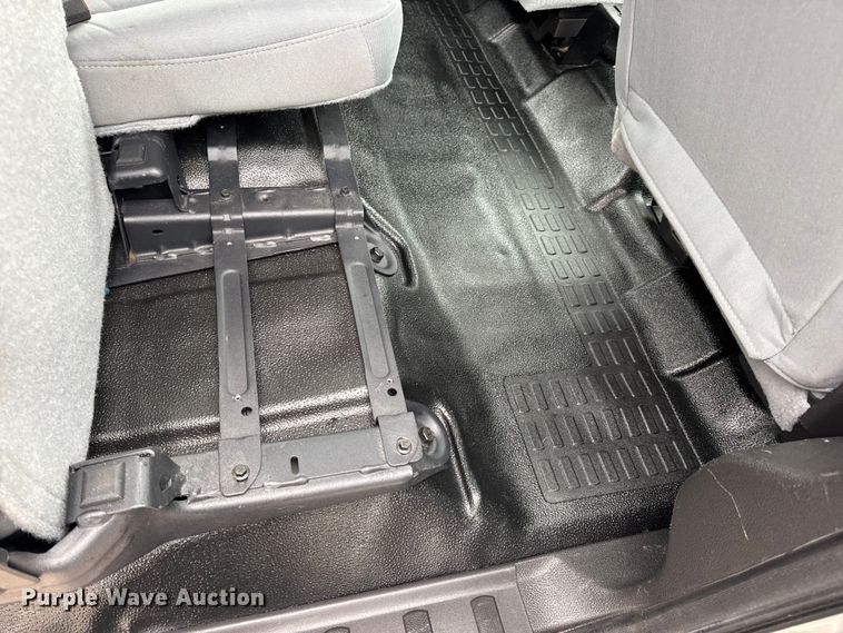 image for item EN0782 2016 Ford F250 Super Duty Crew Cab pickup truck