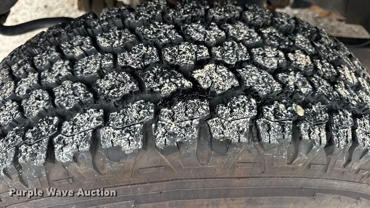 image for item EN0782 2016 Ford F250 Super Duty Crew Cab pickup truck