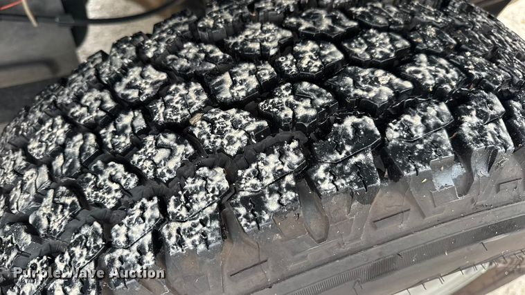 image for item EN0782 2016 Ford F250 Super Duty Crew Cab pickup truck