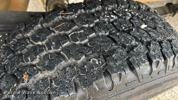 image for item EN0782 2016 Ford F250 Super Duty Crew Cab pickup truck