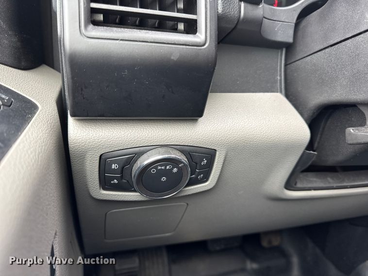 image for item EN0783 2017 Ford F150 XL Ext. Cab pickup truck