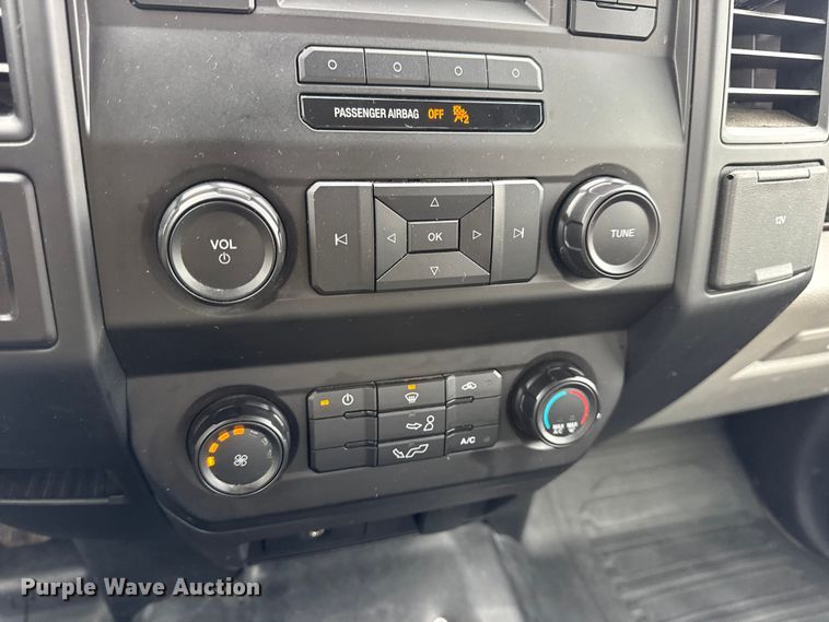 image for item EN0783 2017 Ford F150 XL Ext. Cab pickup truck