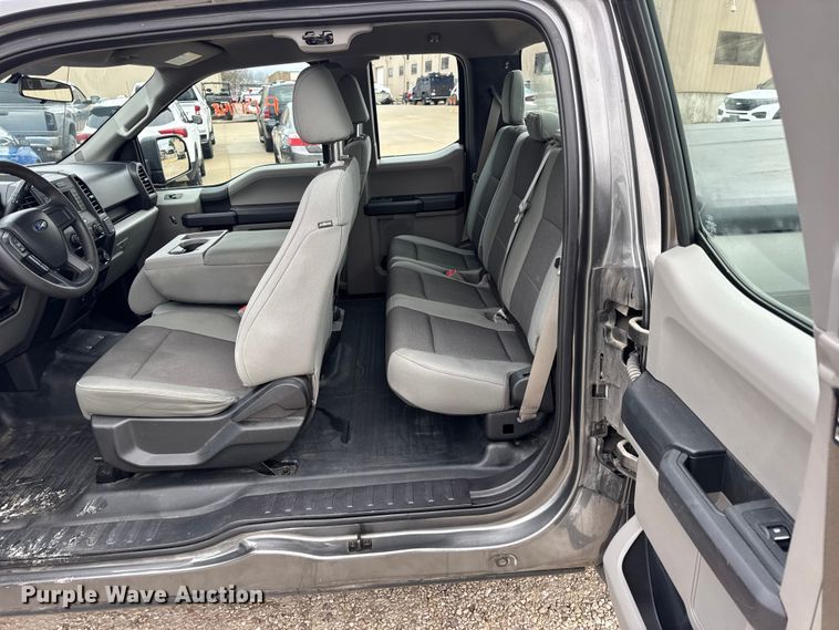 image for item EN0783 2017 Ford F150 XL Ext. Cab pickup truck