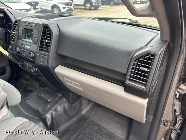 image for item EN0783 2017 Ford F150 XL Ext. Cab pickup truck