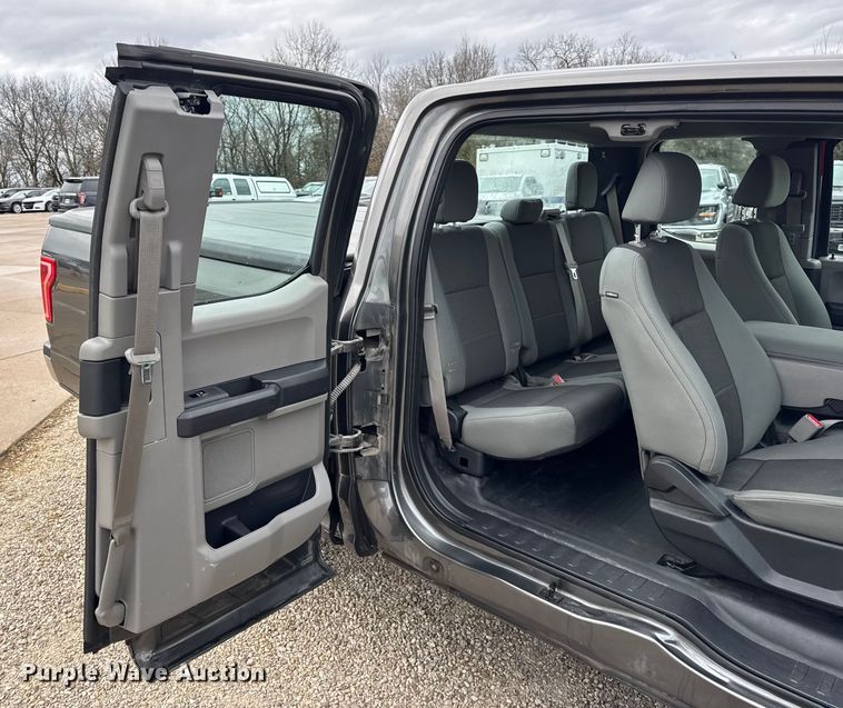 image for item EN0783 2017 Ford F150 XL Ext. Cab pickup truck