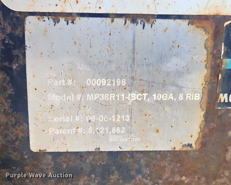 image for item EO4802 2007 International 7400 dump truck