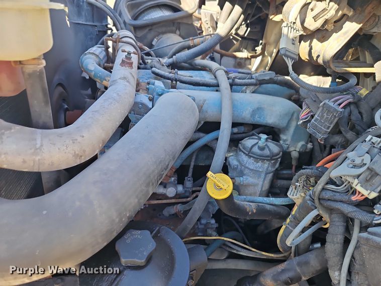 image for item EO4802 2007 International 7400 dump truck