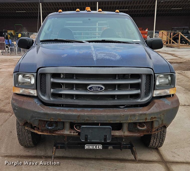 image for item EO4890 2004 Ford F350 Super Duty XL flatbed pickup truck