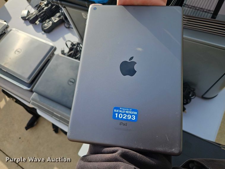 image for item EO4895 Electronics