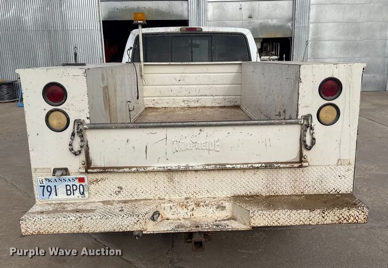 image for item EP2745 1994 Ford F250 utility bed pickup truck