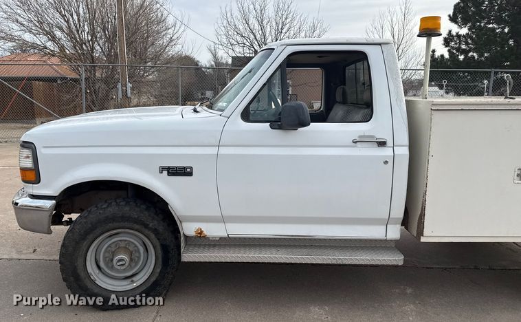 image for item EP2745 1994 Ford F250 utility bed pickup truck