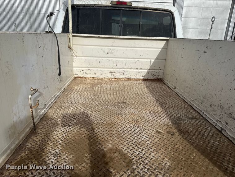 image for item EP2745 1994 Ford F250 utility bed pickup truck