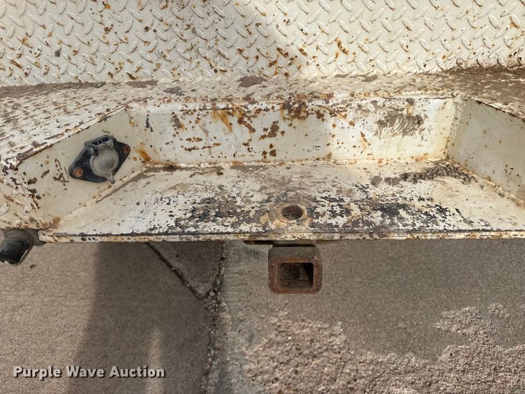 image for item EP2745 1994 Ford F250 utility bed pickup truck