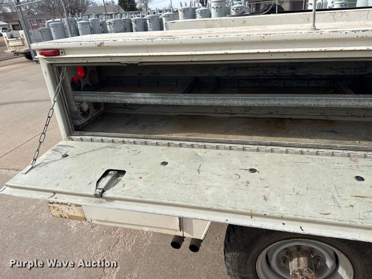 image for item EP2745 1994 Ford F250 utility bed pickup truck