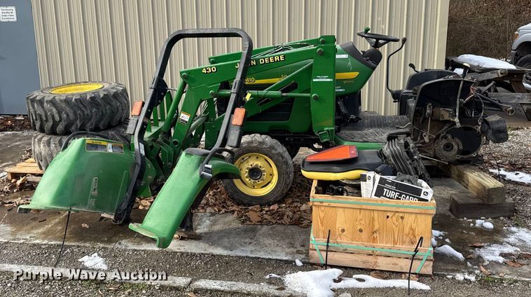 image for item ER0348 John Deere 4410 MFWD tractor