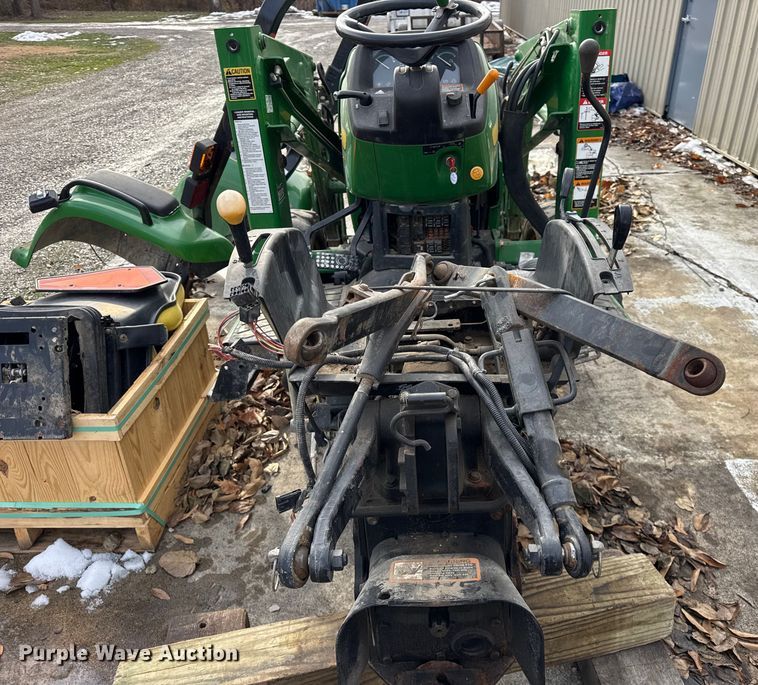 image for item ER0348 John Deere 4410 MFWD tractor