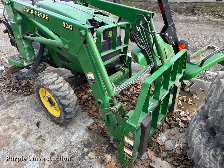 image for item ER0348 John Deere 4410 MFWD tractor