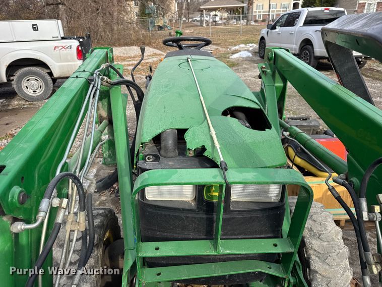 image for item ER0348 John Deere 4410 MFWD tractor