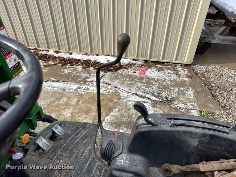 image for item ER0348 John Deere 4410 MFWD tractor